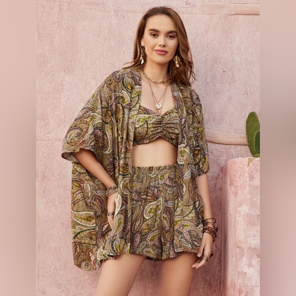 Rusttydustty Paisley Print Tube Top / Cami & High Waisted Shorts & Kimono Set - Picture 2 of 15